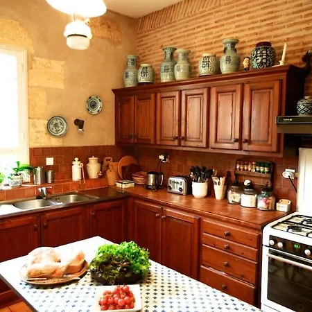 La Chartreuse Et Son Orangerie * Μπερζεράκ