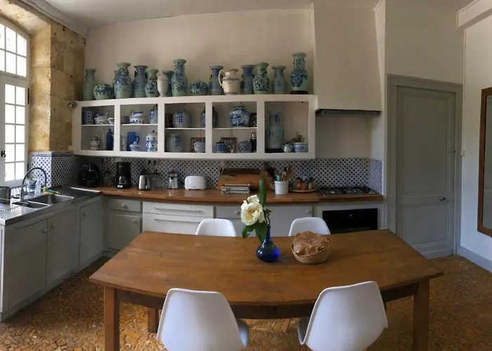 La Chartreuse Et Son Orangerie بيت للعطل *