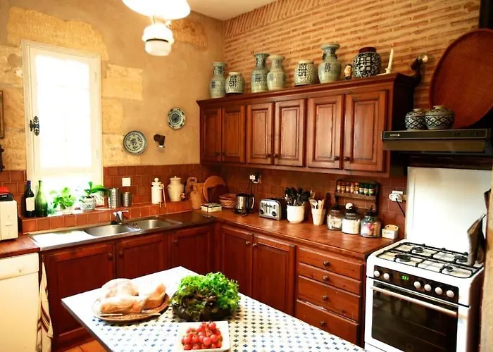 La Chartreuse Et Son Orangerie * برجراك