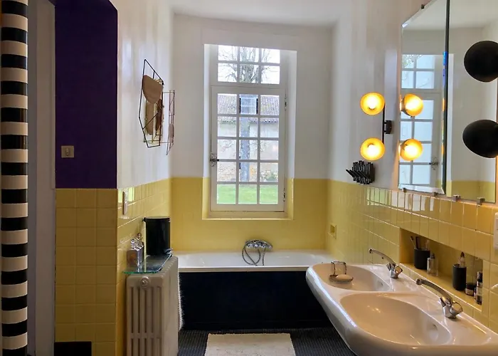 بيت للعطل La Chartreuse Et Son Orangerie برجراك