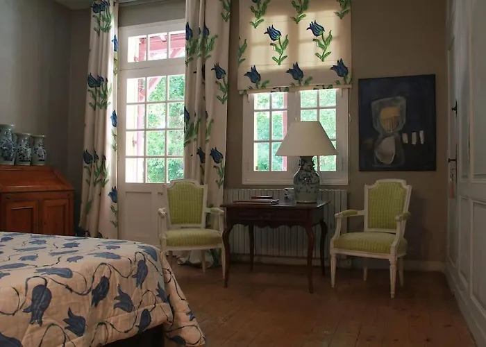 بيت للعطل La Chartreuse Et Son Orangerie *