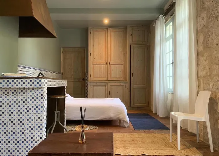 بيت للعطل La Chartreuse Et Son Orangerie برجراك